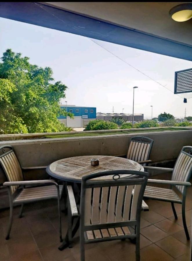 Aparthotel Strelitzia Park à San Miguel de Abona Extérieur photo
